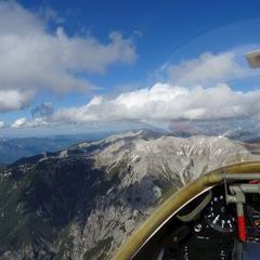 Flugwegposition um 15:31:15: Aufgenommen in der Nähe von Gemeinde Hinterstoder, Hinterstoder, Österreich in 2516 Meter